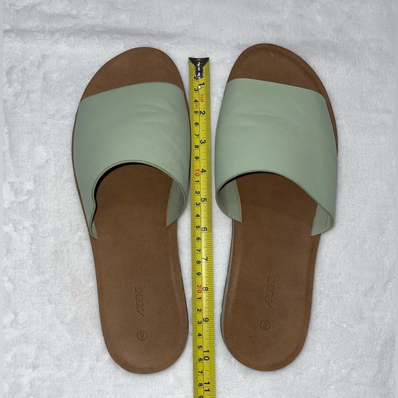 NWOT Sz 9 Mint Green Ardene Slide Sandals Cute Summer Light Brand New​ - Picture 4 of 4
